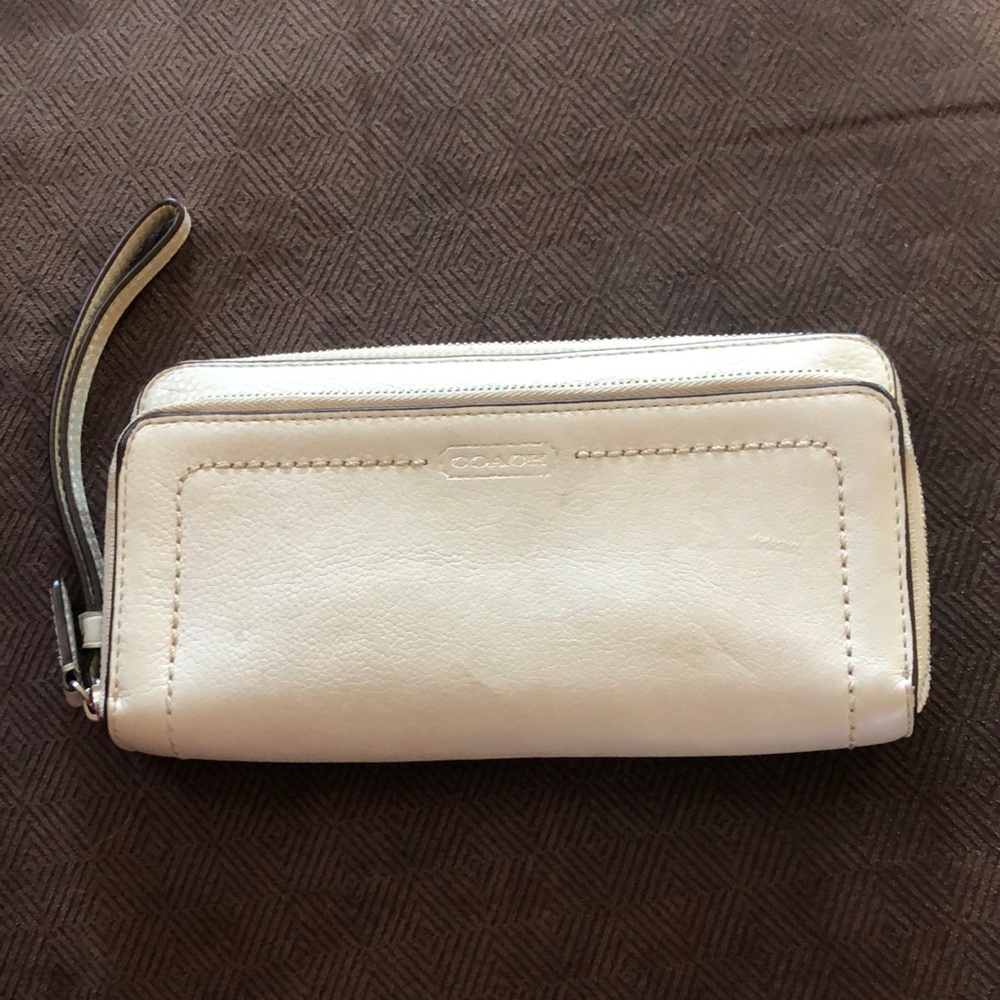 Coach Accordian Wallet/Wristlet